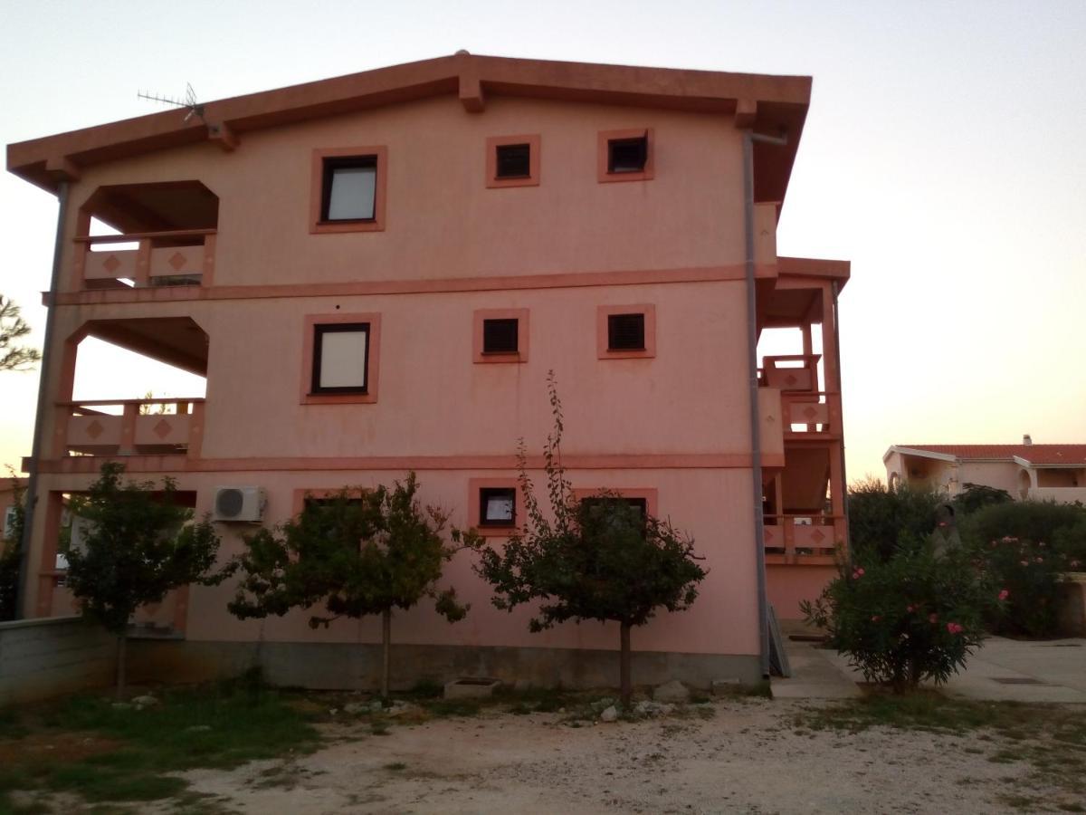 Maslina Apartment Vir Luaran gambar
