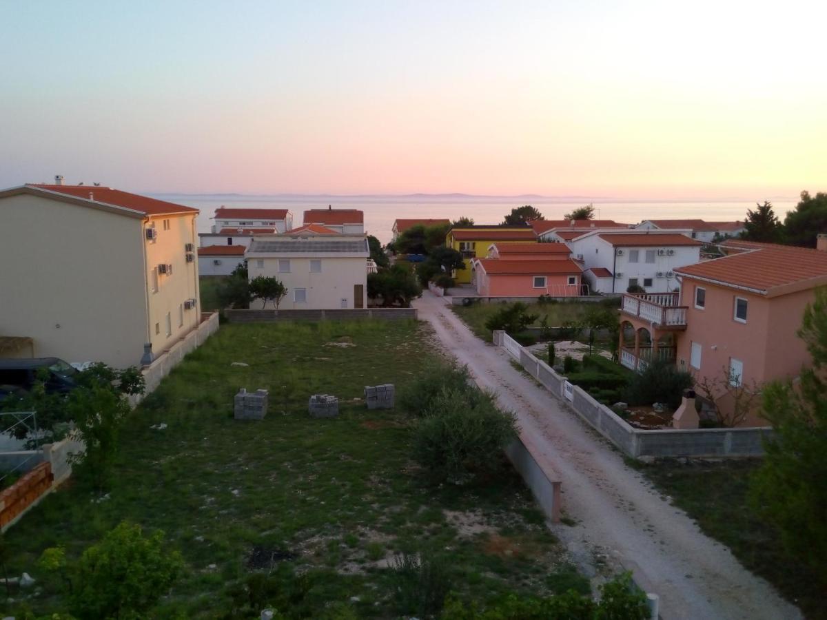 Maslina Apartment Vir Luaran gambar
