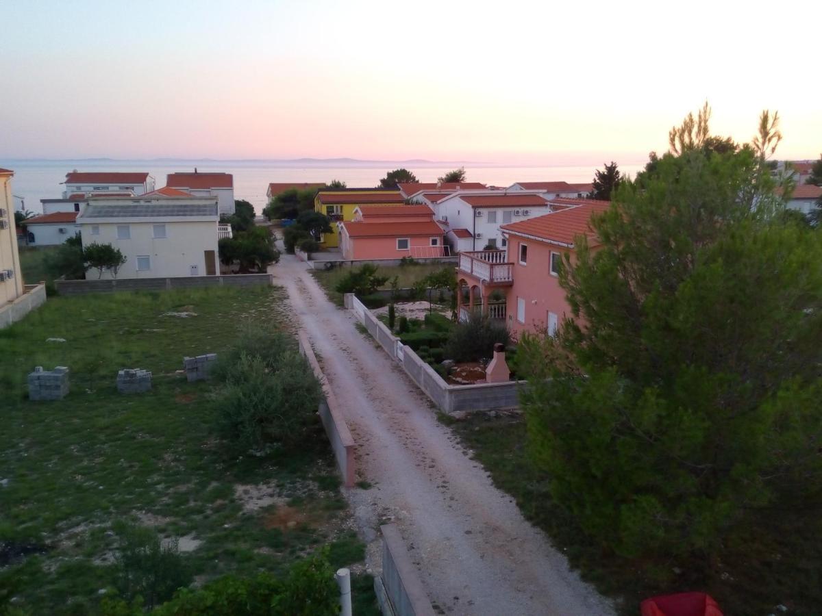 Maslina Apartment Vir Luaran gambar