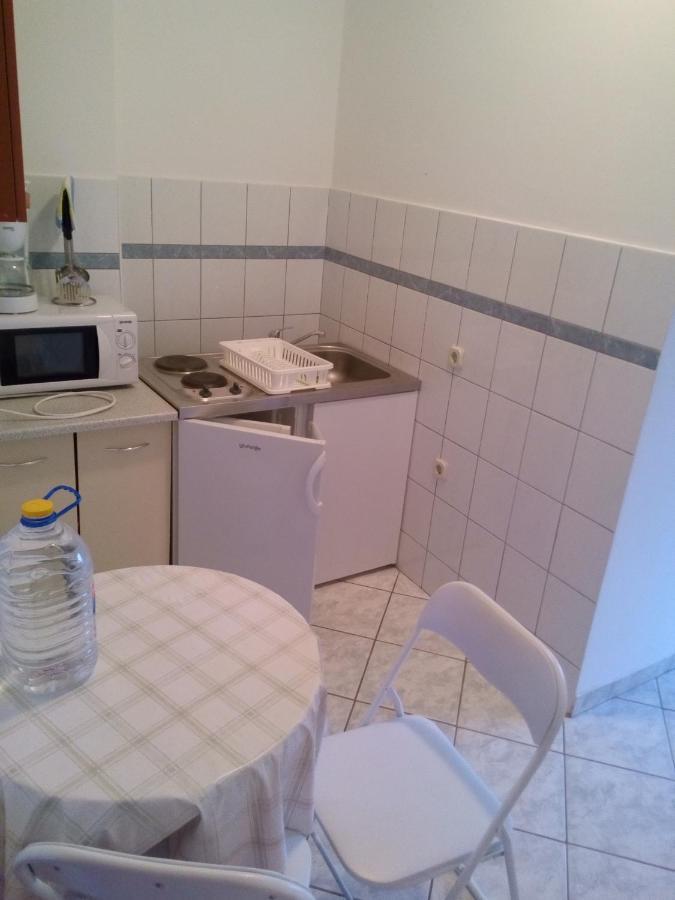 Maslina Apartment Vir Luaran gambar