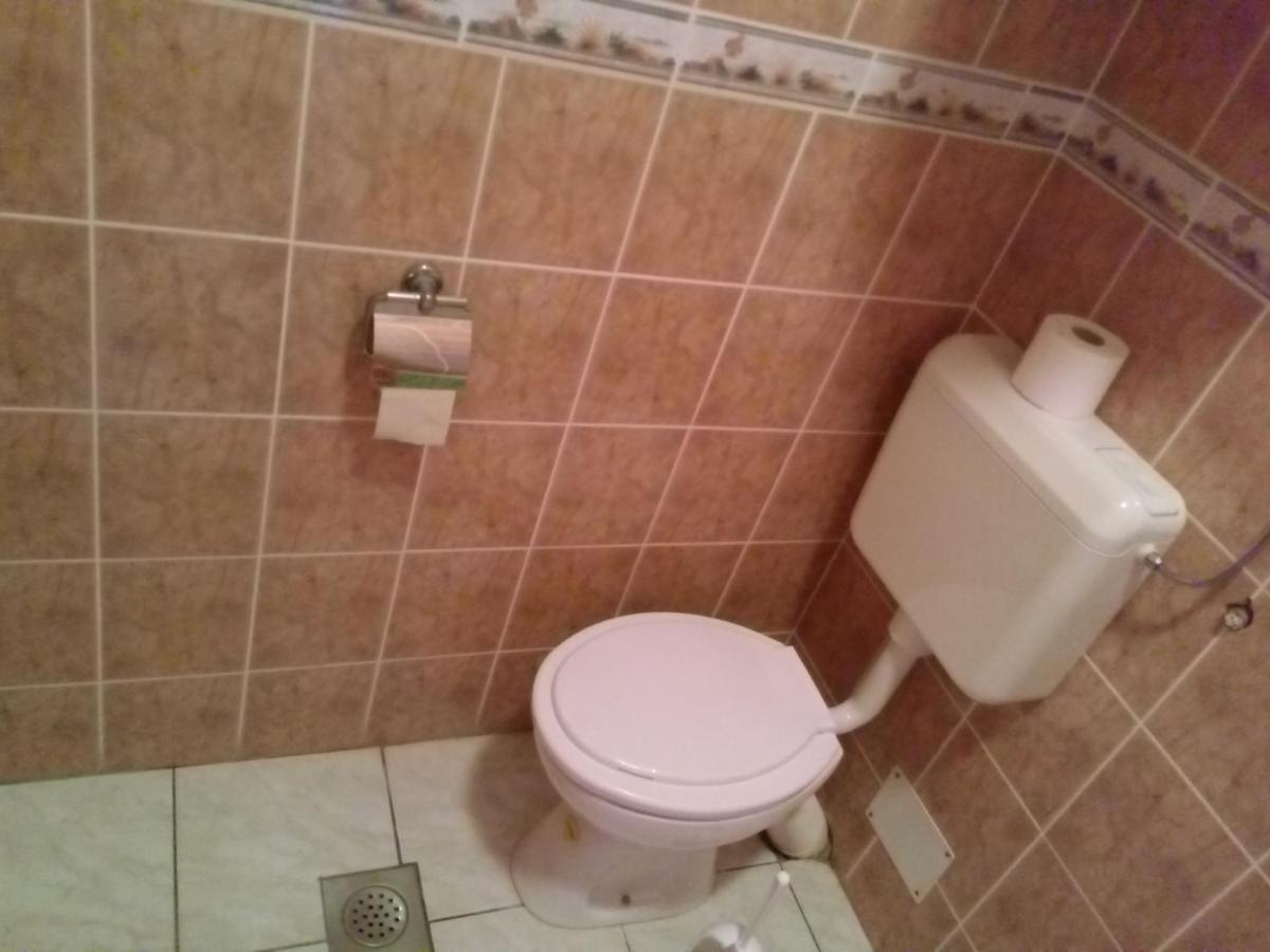 Maslina Apartment Vir Luaran gambar