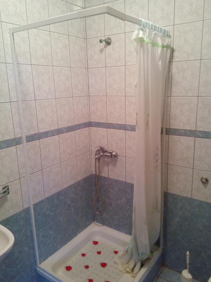 Maslina Apartment Vir Luaran gambar