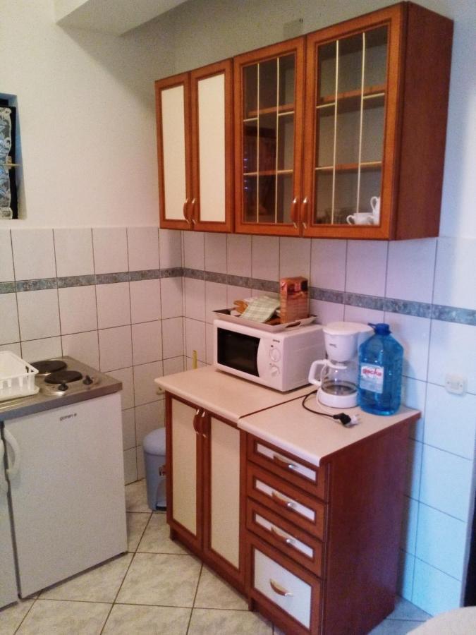 Maslina Apartment Vir Luaran gambar