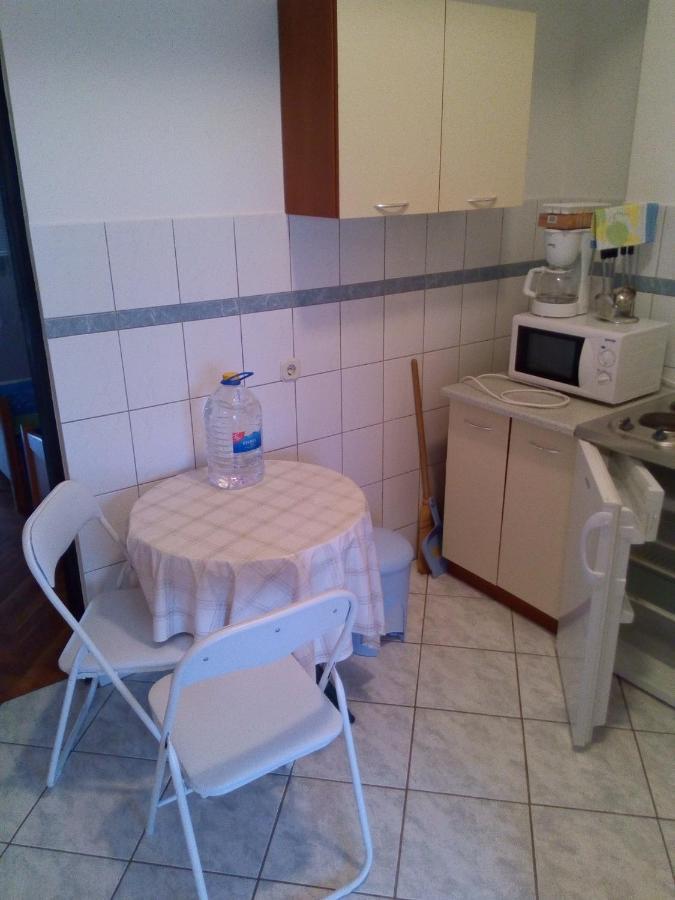 Maslina Apartment Vir Luaran gambar